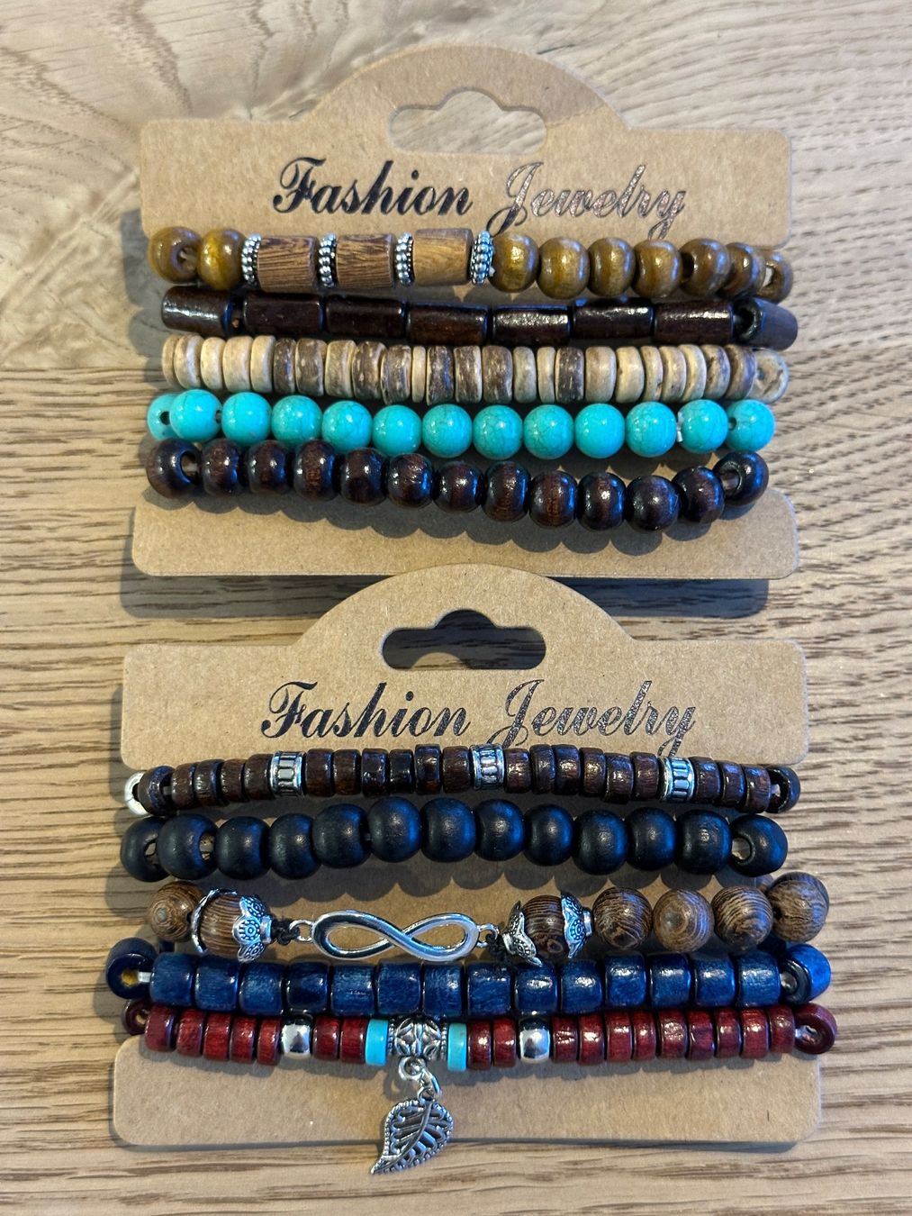 Bracciali & Braccialetti: 10er Set Handgefertigte Perlenarmbänder !!!NEU!!! – Nuovo (secondo la descrizione) da Willisau venduto da mattu02