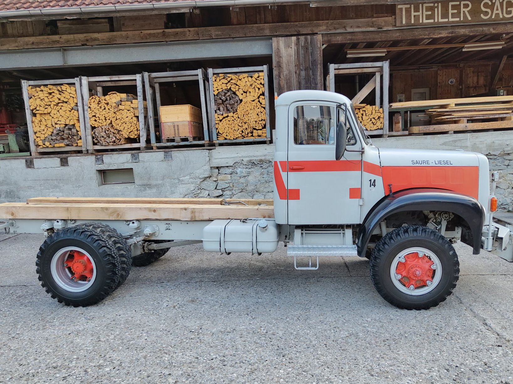 Saurer Autocarri: Saurer 2DM – Usato da Entlebuch venduto da Marco2080 2