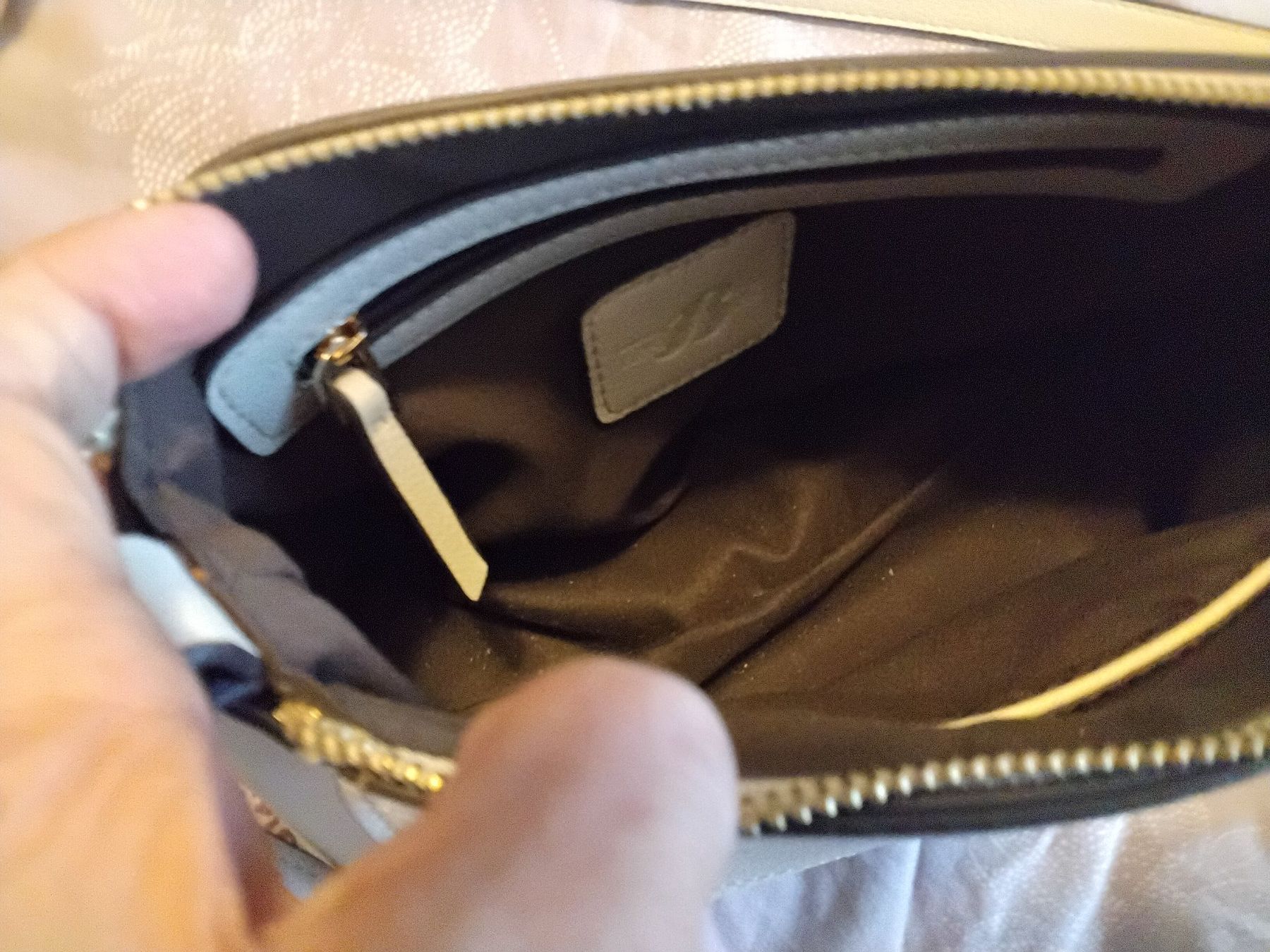 Taschen für Damen: Sac à bandoulière crème élégant – Neu und originalverpackt aus chêne-bourg von patty190 3