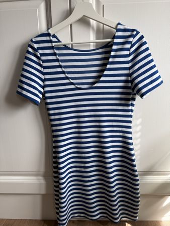 Tommy Hilfiger figurbetonendes Kleid blau-weiss GR 36