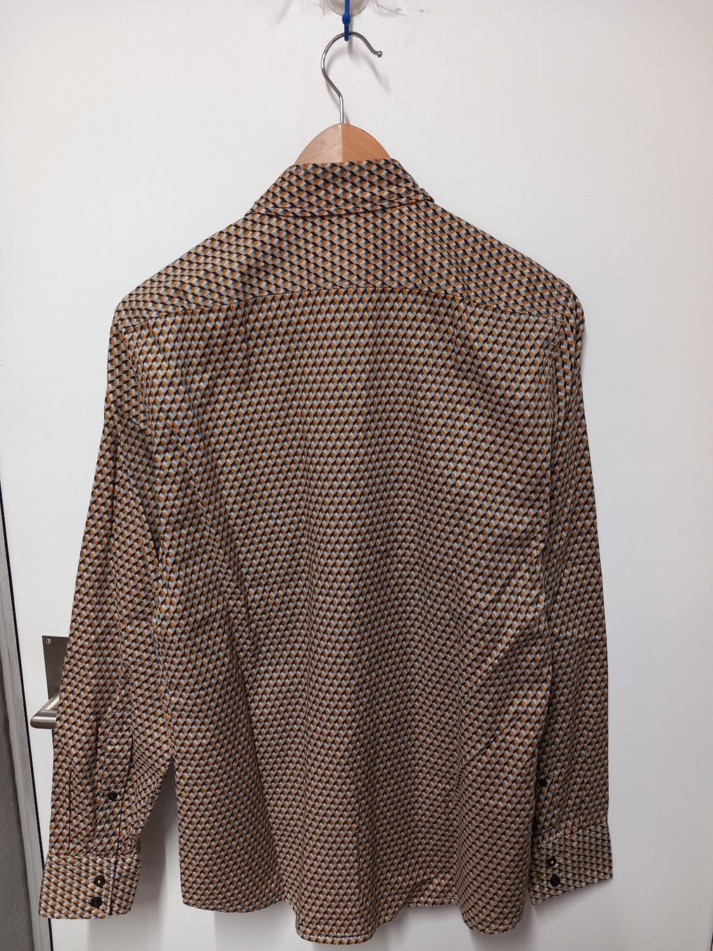 Hugo Boss Hemden: HUGO BOSS Herrenhemd Gr.S, Retro Muster – Gebraucht aus Gwatt (Thun) von umwelt-brocki 6