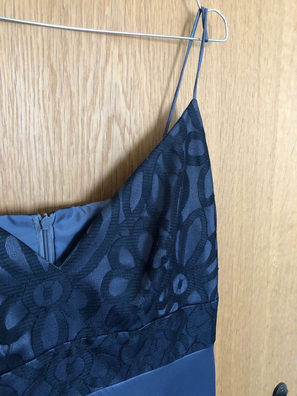 Vestiti: Langes Abendkleid mit schwarzer Spitze – Nuovo (secondo la descrizione) da Baltschieder venduto da mali2003 2