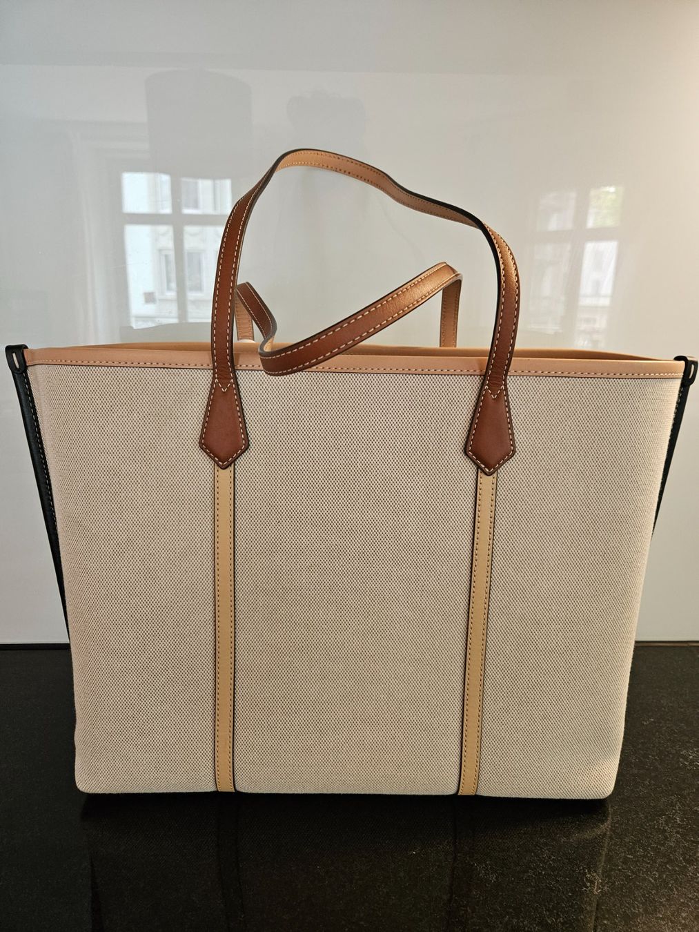 Tory Burch Borse: Tory Burch Perry Canvas Tote Bag – Usato da Luzern venduto da miletas89 3