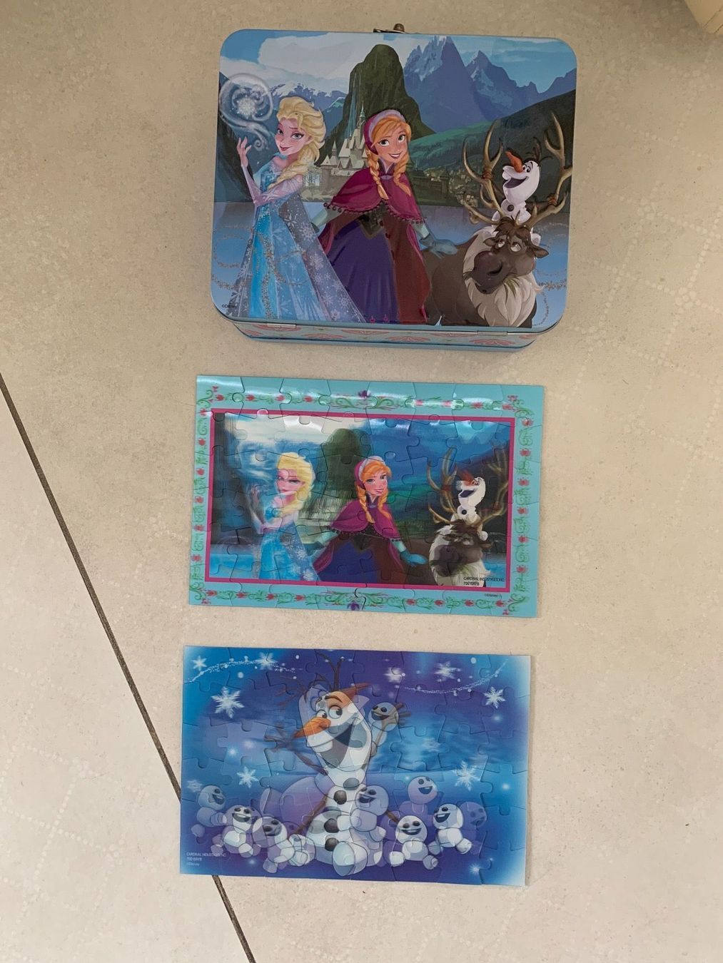 Disney Puzzle: Puzzle Anna & Elsa – Nuovo (secondo la descrizione) da Zürich venduto da Alex.Zurich