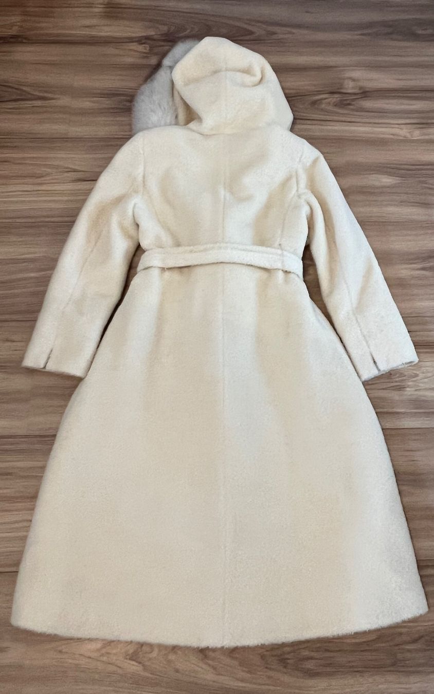 Max Mara Cappotti: Max Mara alpaca and wool blend coat, size 36 – Usato da Arzier Le Muids venduto da oma_w5bq 5