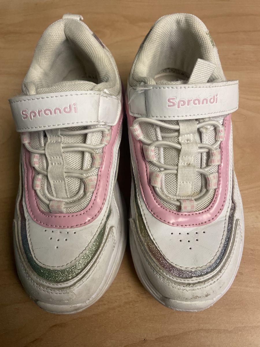 Scarpe per ragazze: Süsse weisse Sprandi Sneaker Gr. 31 – Usato da Obergerlafingen venduto da cabo4 1
