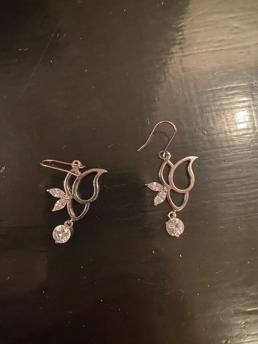 Sonstiger Schmuck: modisch-elegante Halskette mit passenden Ohringen – Gebraucht aus Lüchingen von LIDB 2