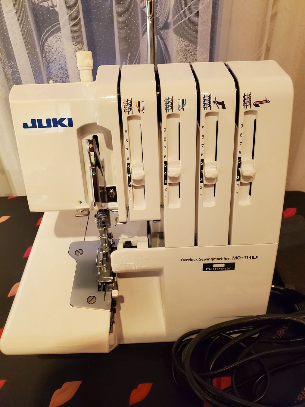Juki Machines à coudre: JUKI Overlock Nähmaschine – Neuf (Voir description) à Kerns par triple84 2