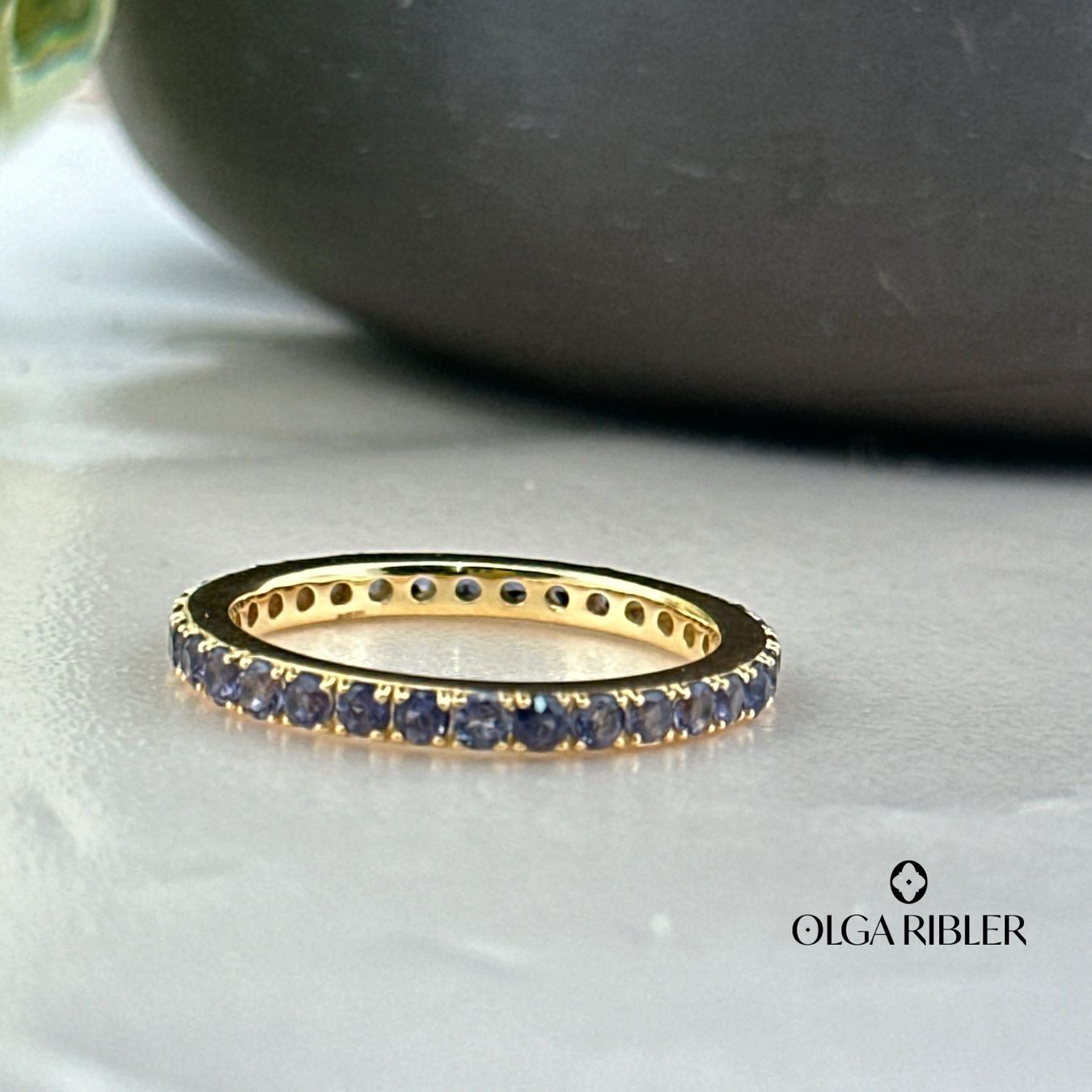 Olga Ribler Anelli: Memory Ring mit Iolith – Sterling Silber Gr 59 – Nuovo (secondo la descrizione) da Luzern venduto da Schmuckoutlet
