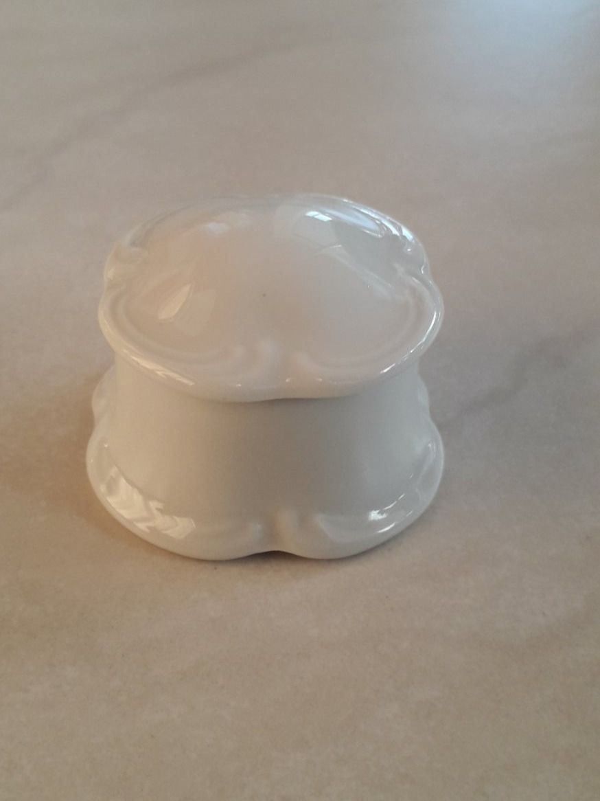 Lindner Schalen: Lindner Porzellan Dose – Neu und originalverpackt aus Winistorf von acreativ 1