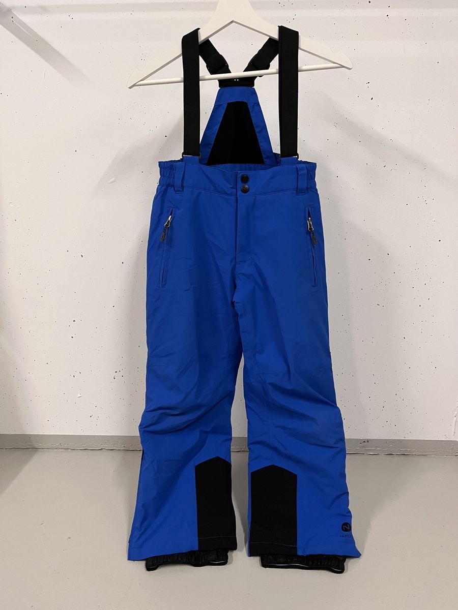 46 Nord Lotti & Set di vestiti: Skikleider Jungs Gr. 140 – Usato da Entlebuch venduto da Flexplenty 4