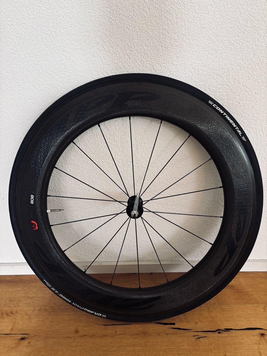 Pneus & Kompletträder: ZIPP Laufrad Carbon – Gebraucht aus meiringen von Vlinder01