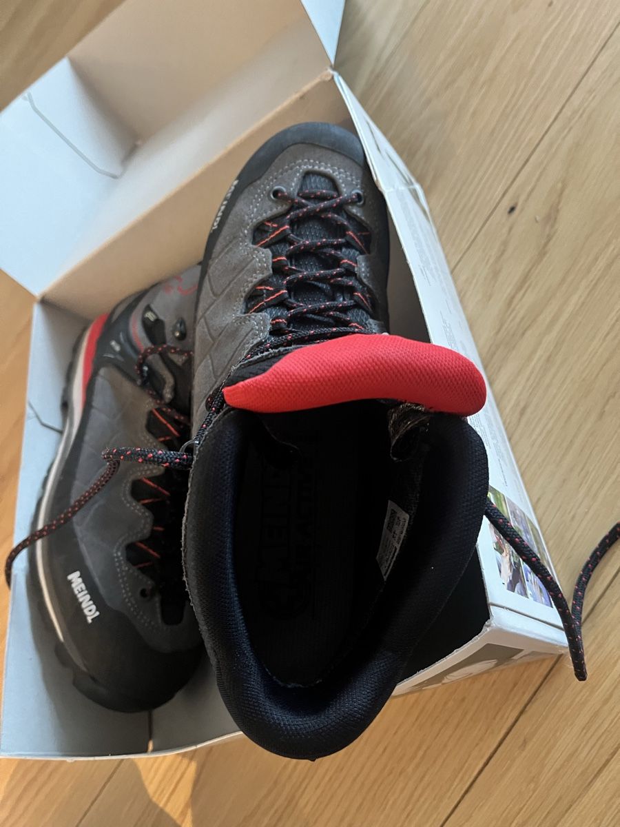 Meindl Scarpe da uomo: Wanderschuhe Meindl Grösse 9,5 – Nuovo (secondo la descrizione) da Sins venduto da pimpelmaus1 2