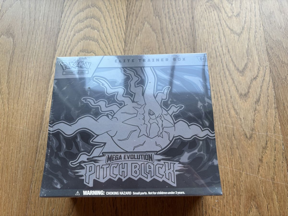 Pokémon Cartes à collectionner: Pokémon Pitch Black Elite Trainer Box / EN – Neuf avec emballage d'origine à Läufelfingen par Seraphim13