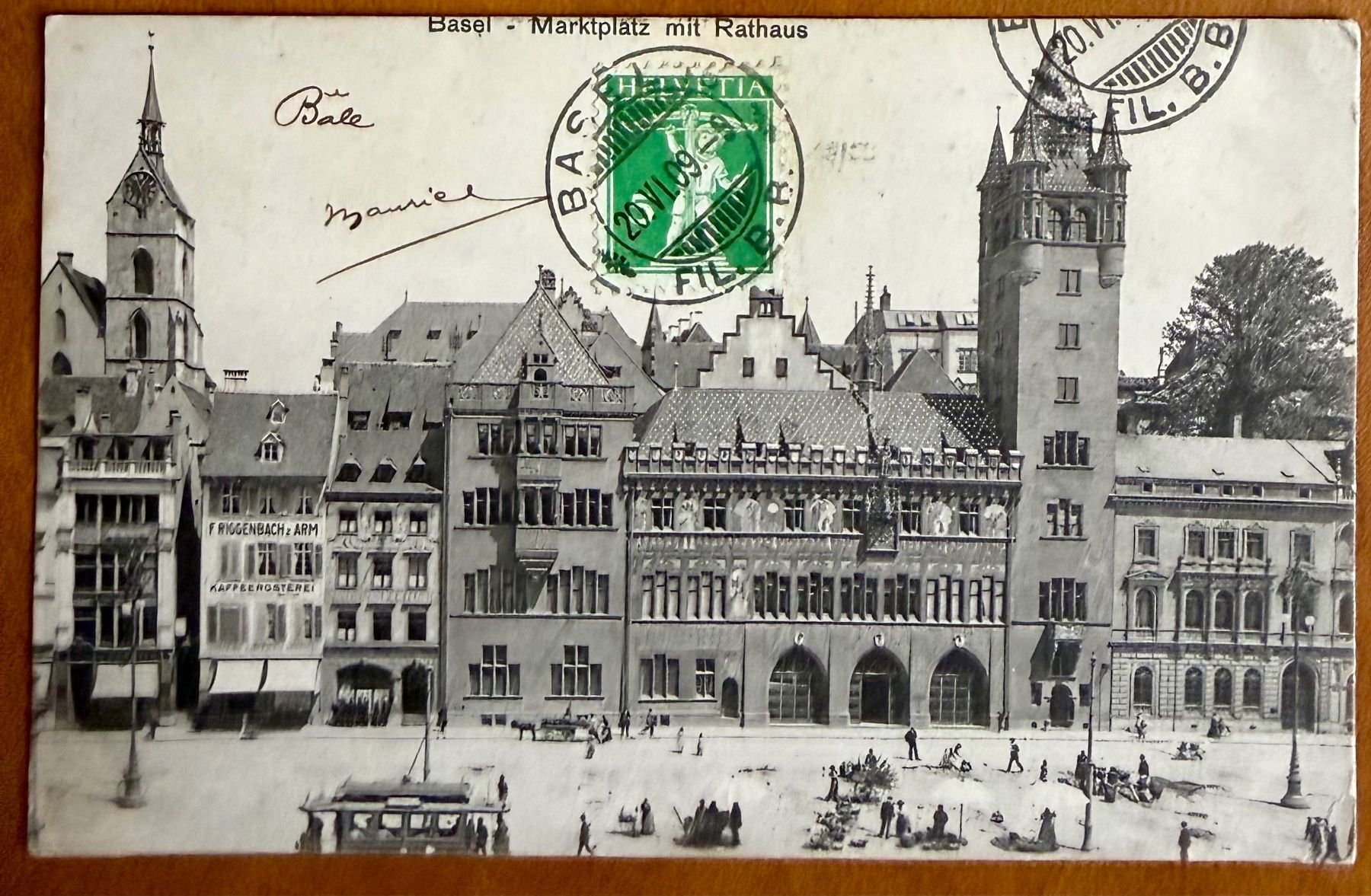 Cartoline postali: Basel - Tram Marktplatz mit Rathaus - Animation 1909 – Usato da Lutry venduto da Ediego