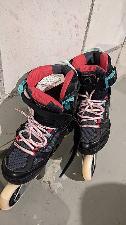 Decathlon Inline-Skating & Rollschuhe: Rollers inline taille 35 - 38 – Gebraucht aus Vinelz von rav_h9zs 2