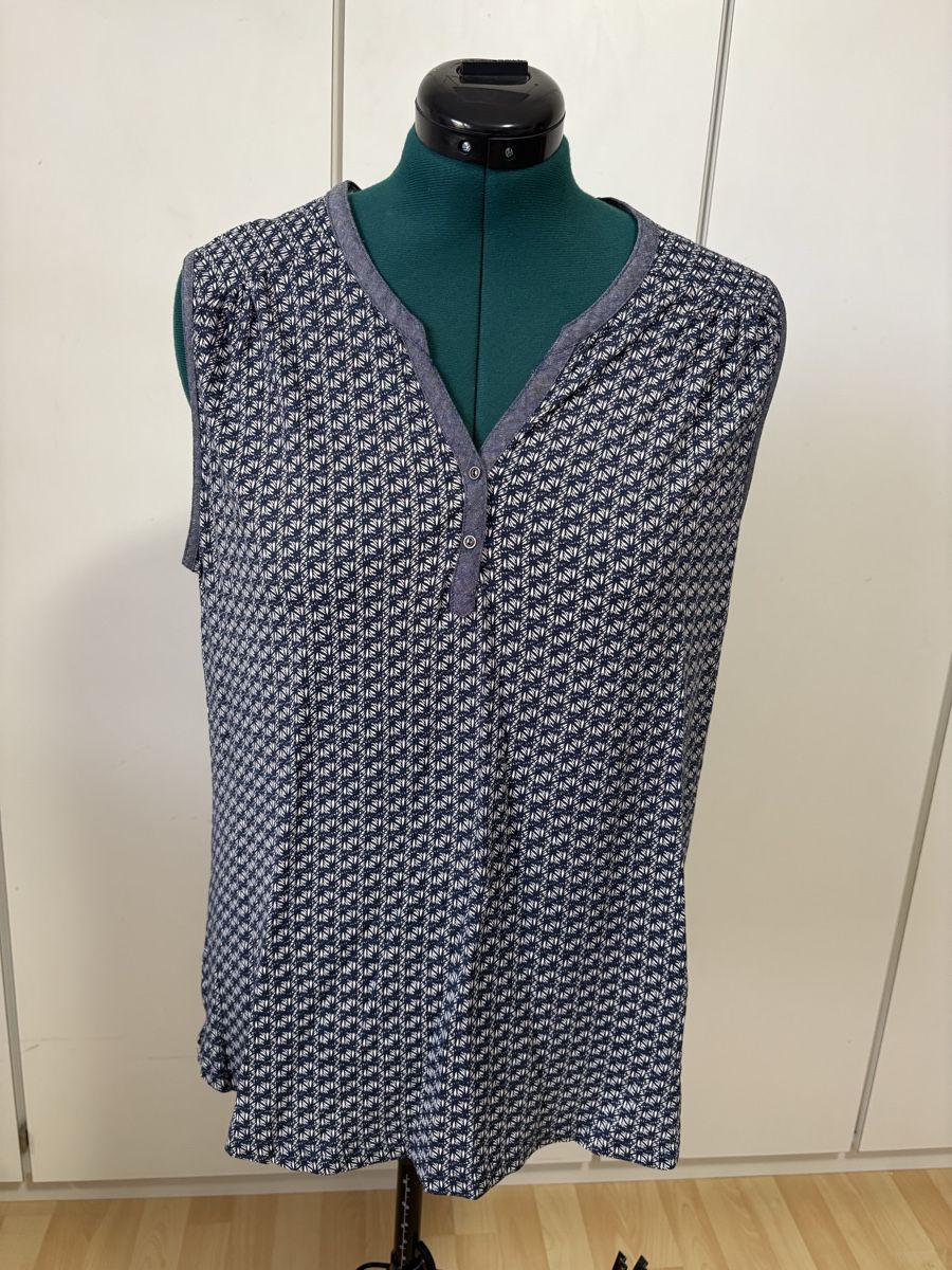 T-shirts: Damen T‘Shirt – Neuf (Voir description) à Thürnen par Lilie37 2