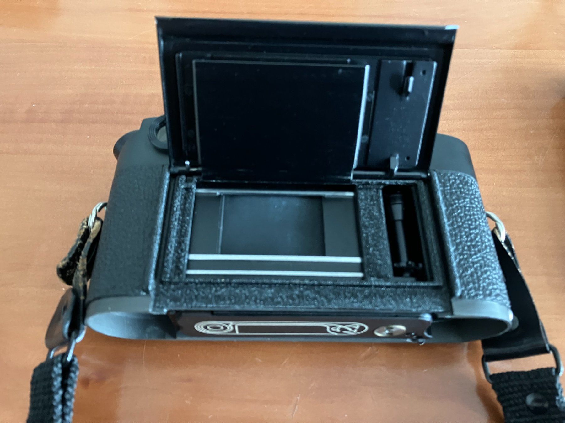 Leica Fotocamera: Leica M4-2 Gehäuse, Top Zustand – Nuovo (secondo la descrizione) da Zug venduto da Parabens 4