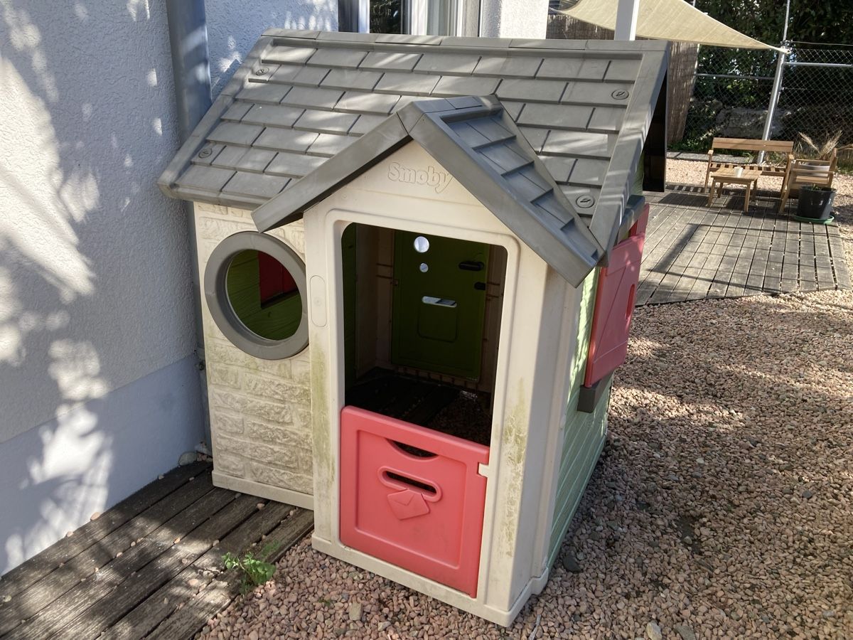Smoby Spielhäuser: Spielhaus Smoby Spielhäuschen Kinder – Gebraucht aus Egolzwil von JSCEAL 2