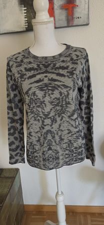 Pullover Madeleine Damen Grösse 36 Tiermotiv grau guter Zust