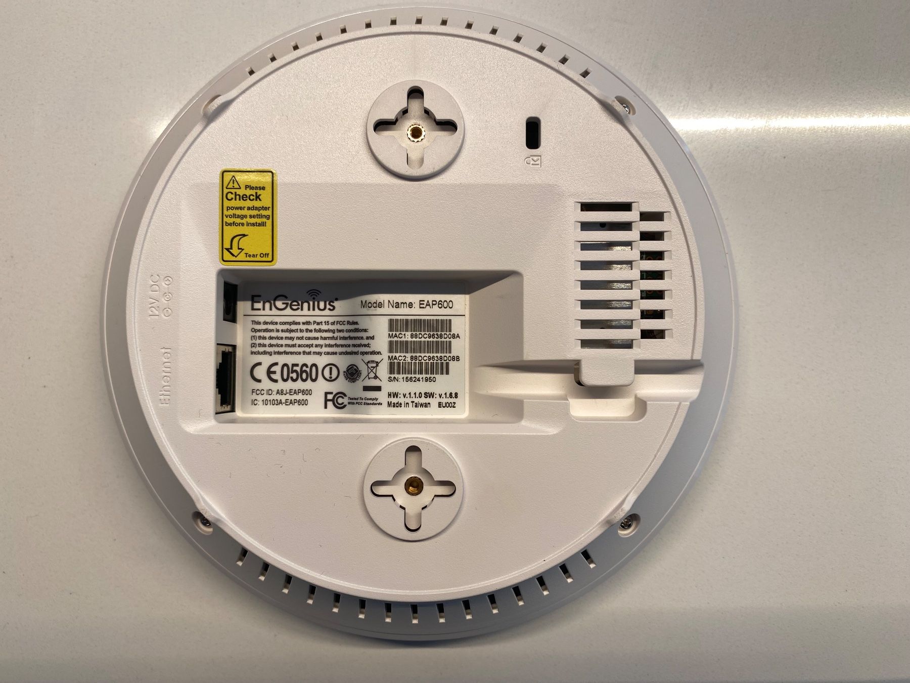 Modem & Router: 3 Stück EnGenius EAP600 Dual-Band Long Range Access Points – Usato da Wabern venduto da Krypto 5