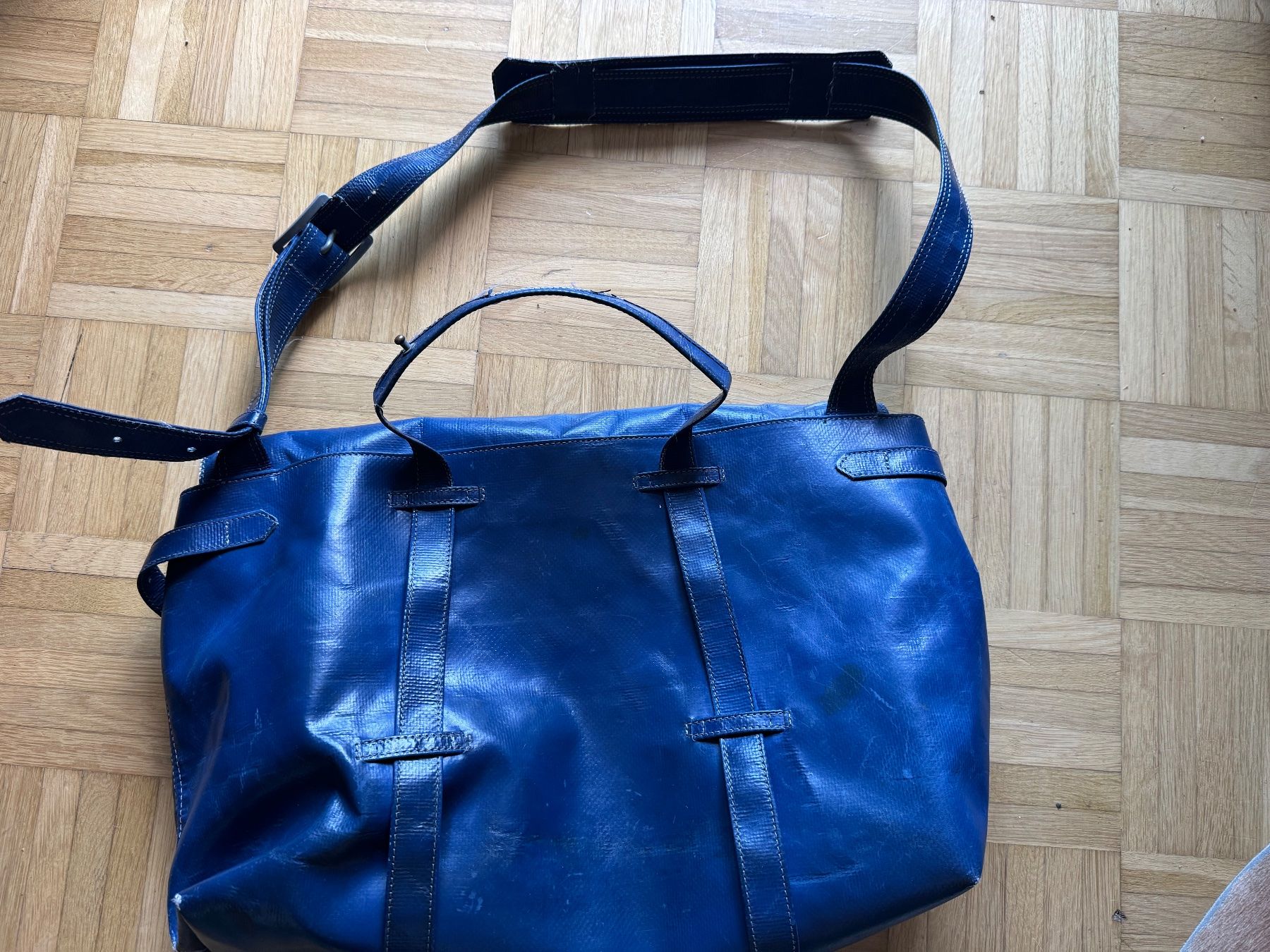 Freitag Taschen: Freitag Tasche blau – Gebraucht aus zollikon von smokie02