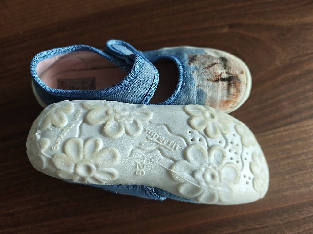Schuhe für Jungen: Superfit Hausschuhe 29 – Gebraucht aus Untersiggenthal von schnaegg8542