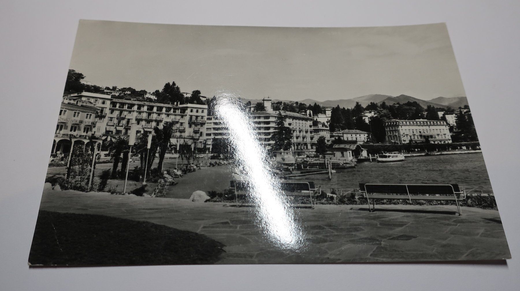 Cartoline postali: Lugano Paradiso - Lungolago  1960 – Usato da Cormoret venduto da Pascalll2001 1