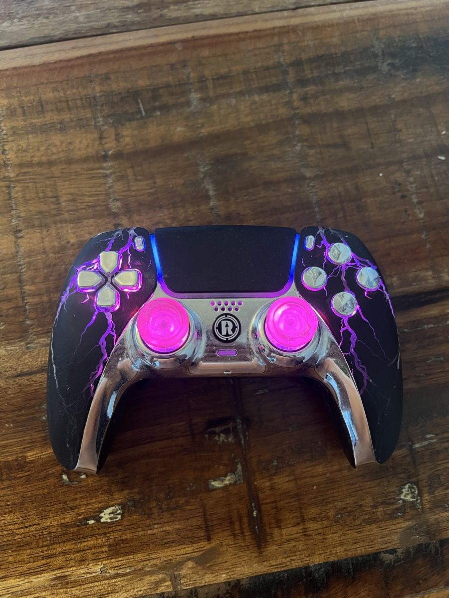 Sony Consoles: Scuf Ps5 | Rocket Games – D'occasion à Otelfingen par Onkel.D 1