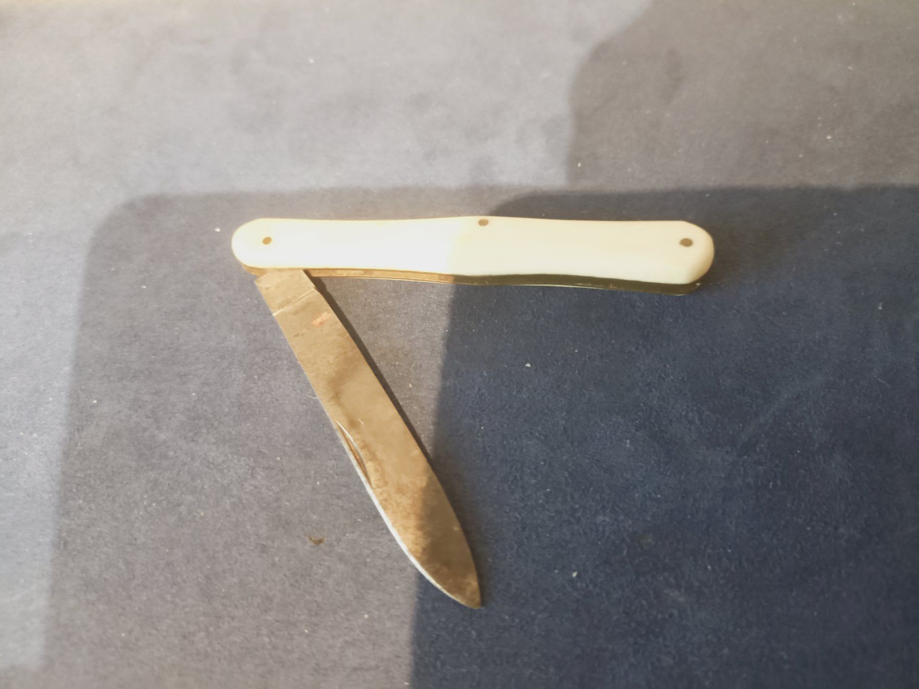 Solingen Posate: +++Sammlermesser+++ Radiermesser Vintage – Usato da Tuebach venduto da bac_7kpb