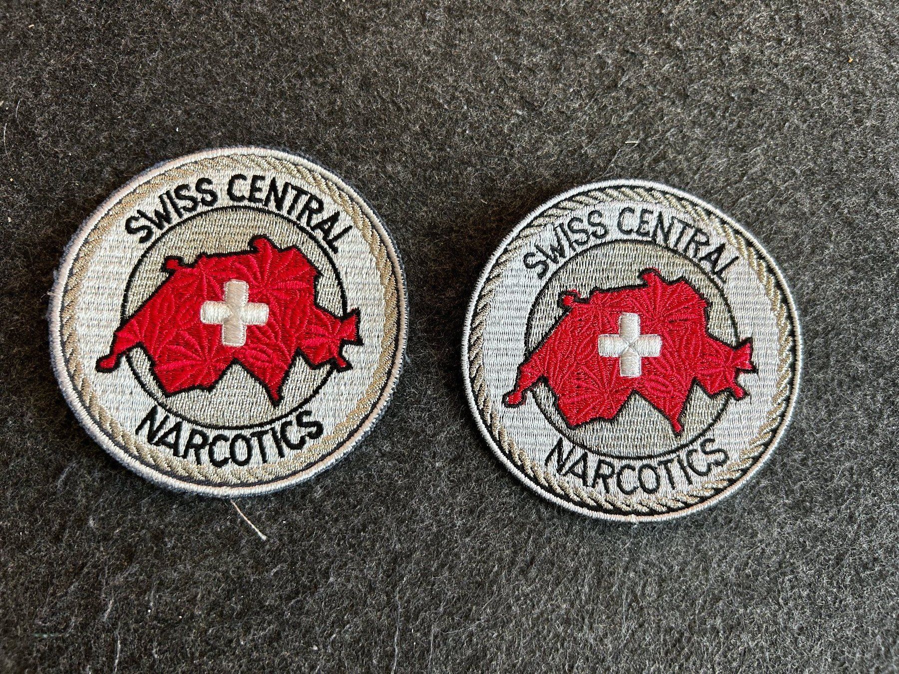 Placchette & Badge: Set Patches Swiss Central Narcotics  – Usato da Berikon venduto da DGC-1995