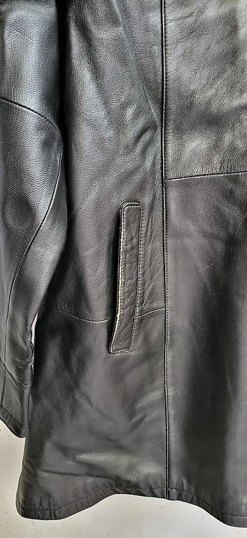 Vestes: Lederjacke Vintage schwarz Gr. 42 – D'occasion à Basel par kri_wd99 4