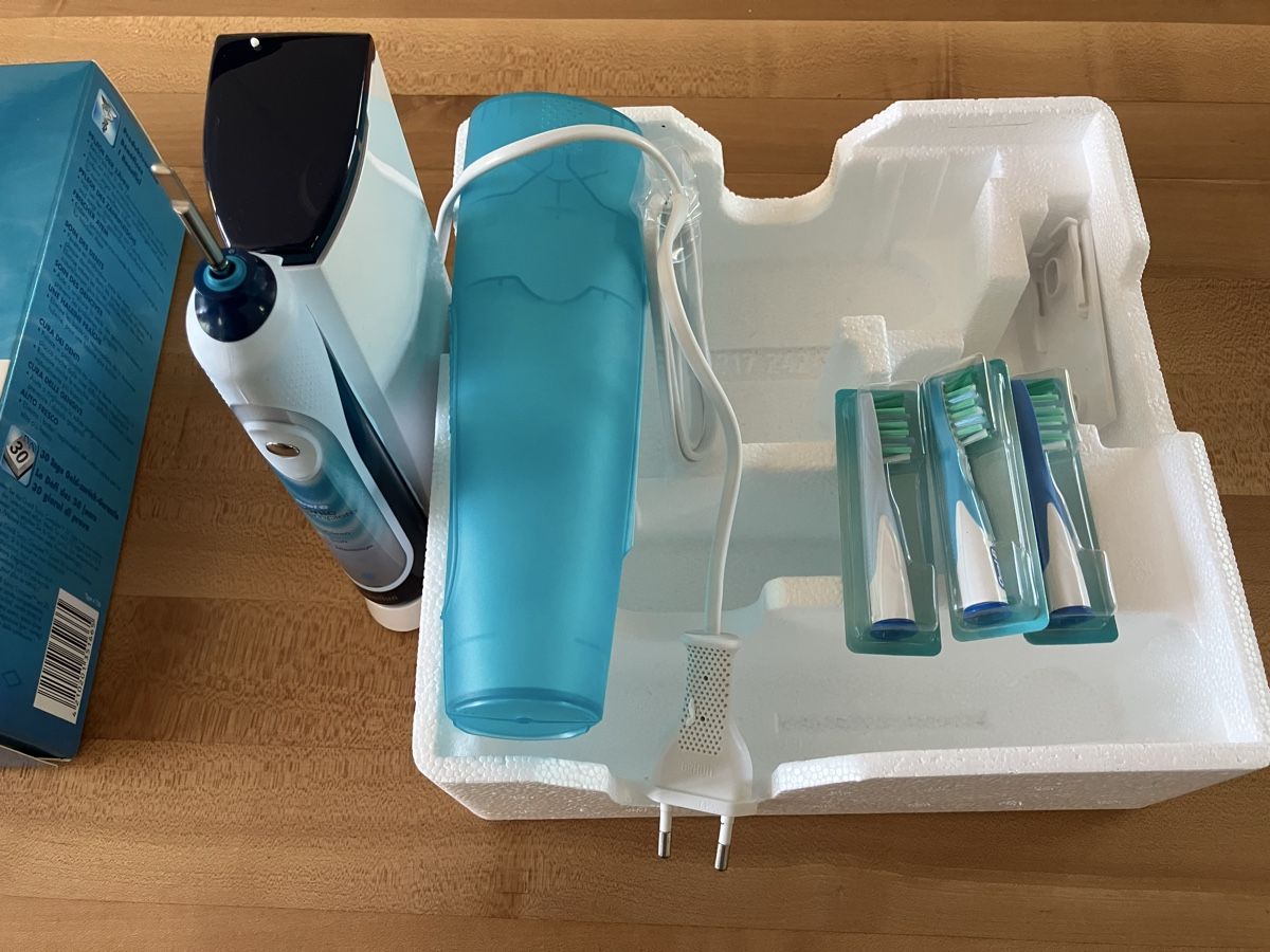 Oral B Zahnpflege: Oral B Sonic Complete Zahnbürste neu – Neu und originalverpackt aus Kerzers von veneto06 1