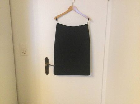 Jupe crayon noire Orwell taille 36 (uk 10)
