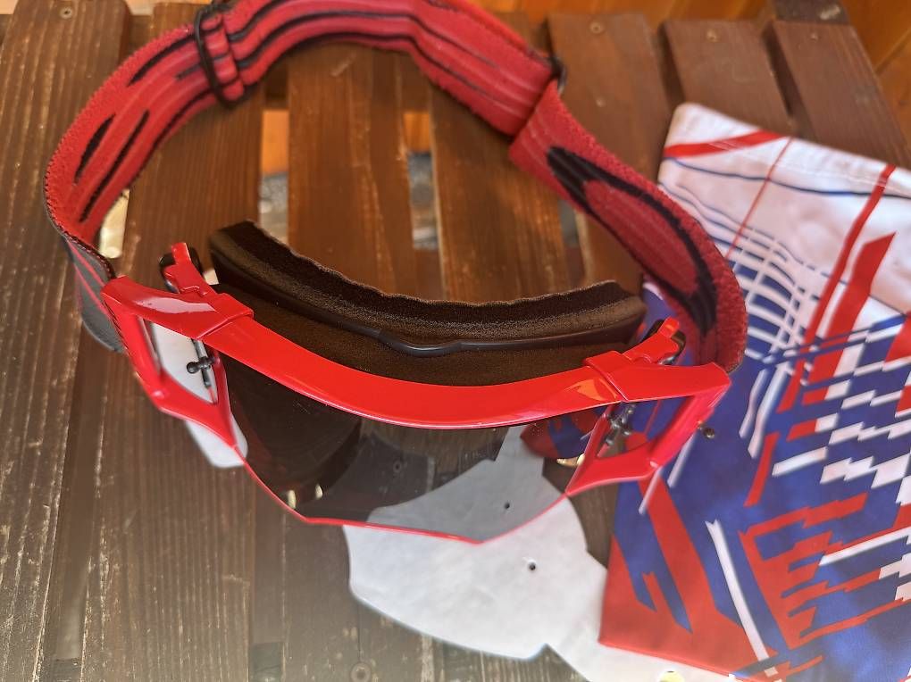 Occhiali & Lenti: OAKLEY AirBrake mx – Usato da Schinznach Dorf venduto da rolischwaller 1