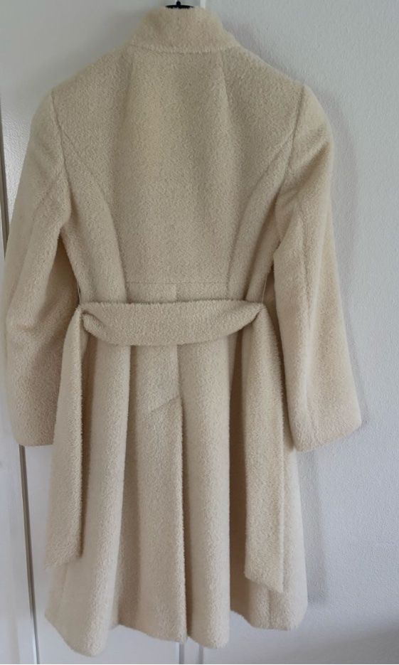 Max Mara Manteaux: Max Mara Mantel offwhite – D'occasion à Luzern par Chiara.Studer.9 6
