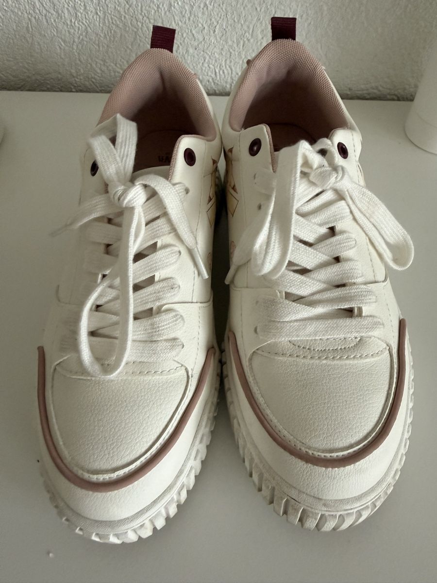 Zara Scarpe da donna: Zara x Pokémon Schuhe Gr. 39 – Usato da Zollikofen venduto da liindaaa 1