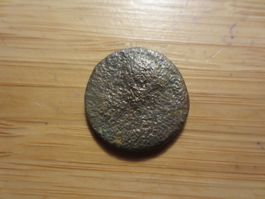 Grosse uralte Bronzemünze  22 mm     5.67 g
