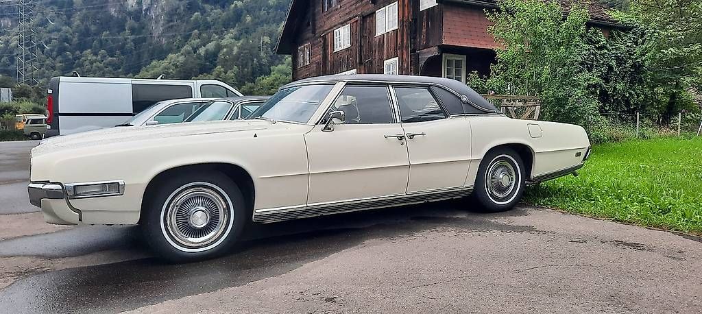 Ford (Usa) Automobili: Oldtimer Ford Thunderbird – Usato da Erstfeld venduto da JosefW01