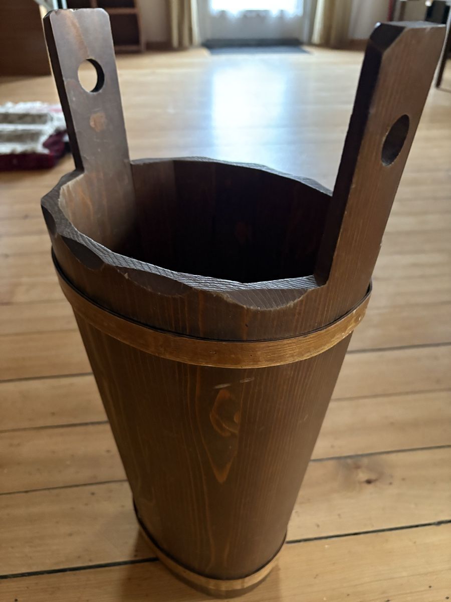 Garderobe: Schirmständer aus Holz – Gebraucht aus Wyssachen von Hahe89 2