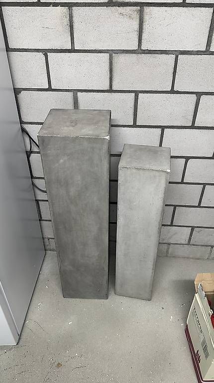 Tutte le decorazioni: Dekorative Betonsäulen – Usato da Gossau SG venduto da ReRaGa