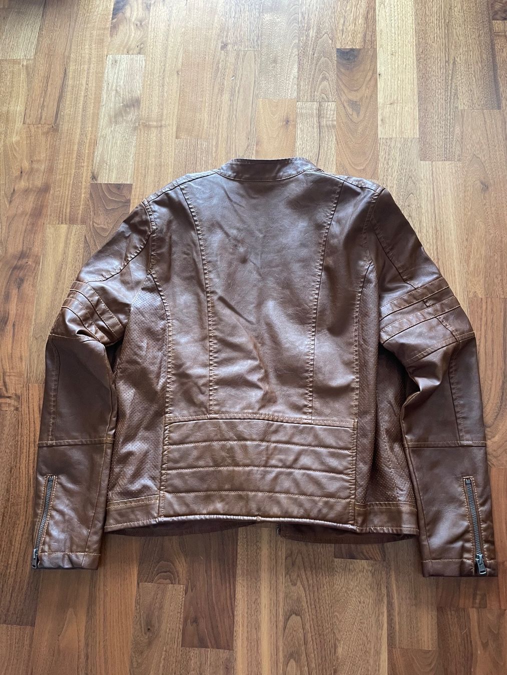 Zara Giacche & Cappotti: Jacke  ZARA Gr. 164 neuwertig – Usato da Lenzburg venduto da PriskaLui 1