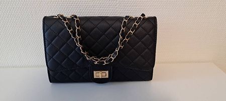 Exklusive Damen-Handtasche