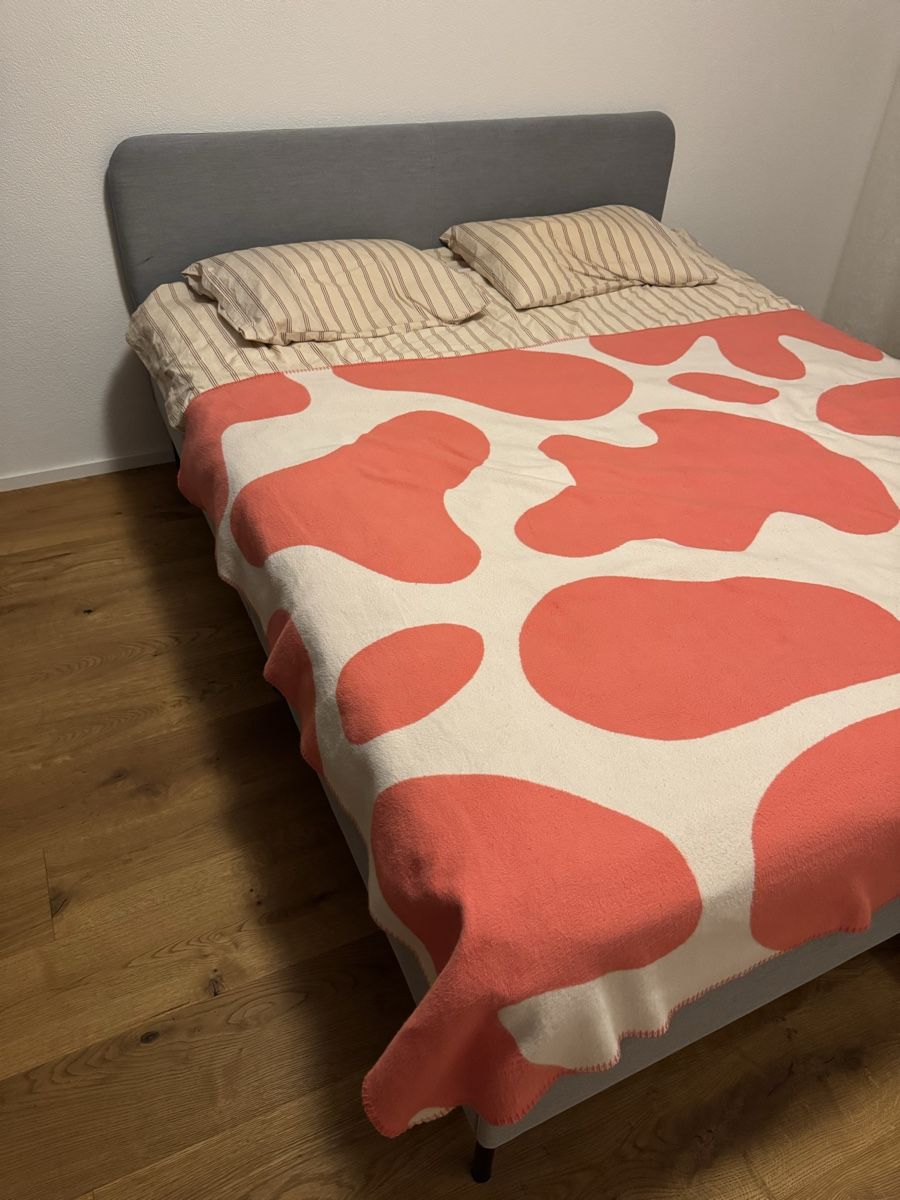 Ikea Letti: Bed frame grey good condition size 160cm x 200cm – Usato da Basel venduto da inn_cb26 1