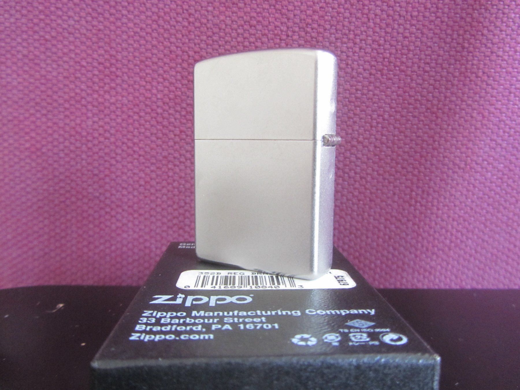 Zippo Accendini: Zippo Classic satin chrome NEW – Nuovo e nell'imballaggio originale da Pampigny venduto da Calypso06 1