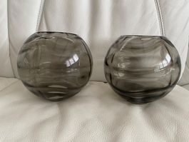 2 Stück Kugel-Lampengläser Rauchglas Höhe 13,5 cm  NEU !