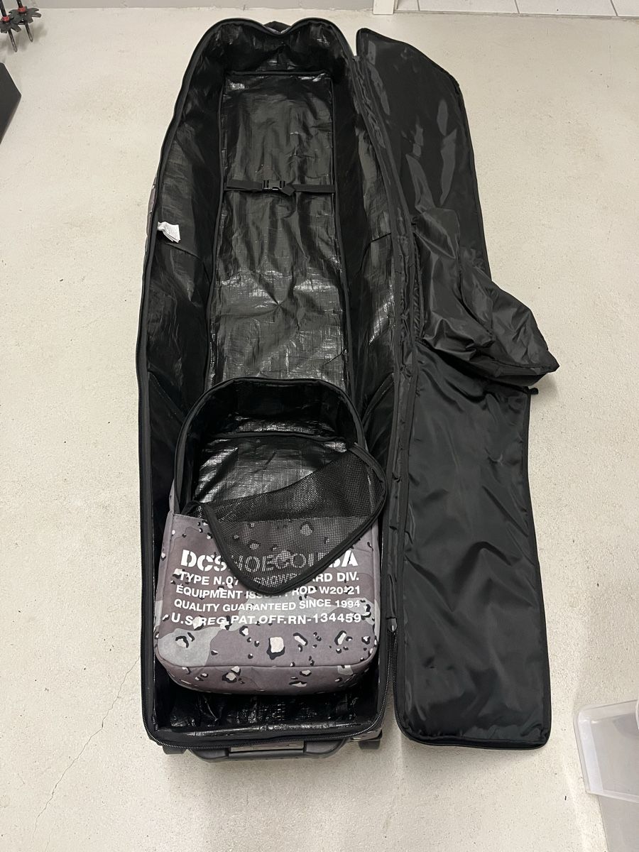 Boards: DC Snowboard Bag mit Rollen – D'occasion à Bönigen par Bergeli 2