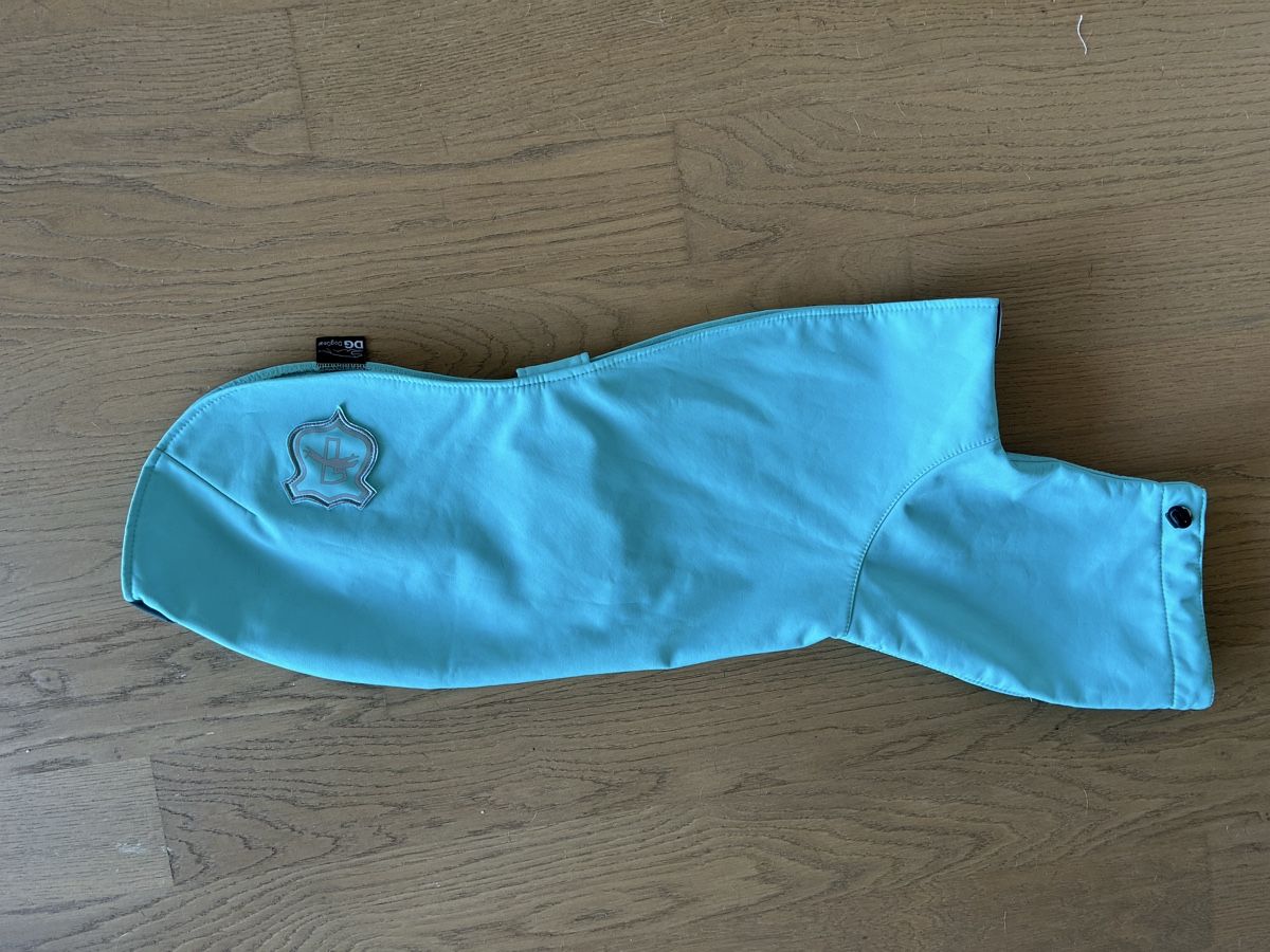 Abbigliamento: Whippet Regenmantel .Gr. M – Usato da Liebefeld venduto da urbanier