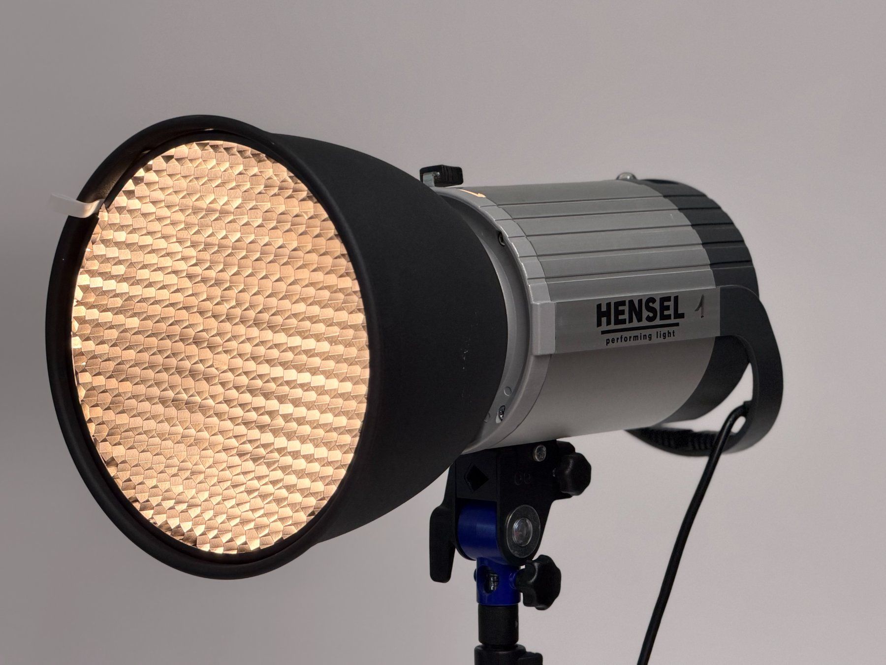 Flash: Hensel Expert Pro 500 Plus Studioblitz 500 Ws inkl. Stativ – Usato da Olten venduto da antonio.troia 1