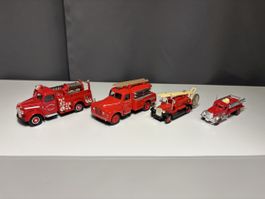 Modell-Feuerwehrfahrzeug-Set zu verkaufen.